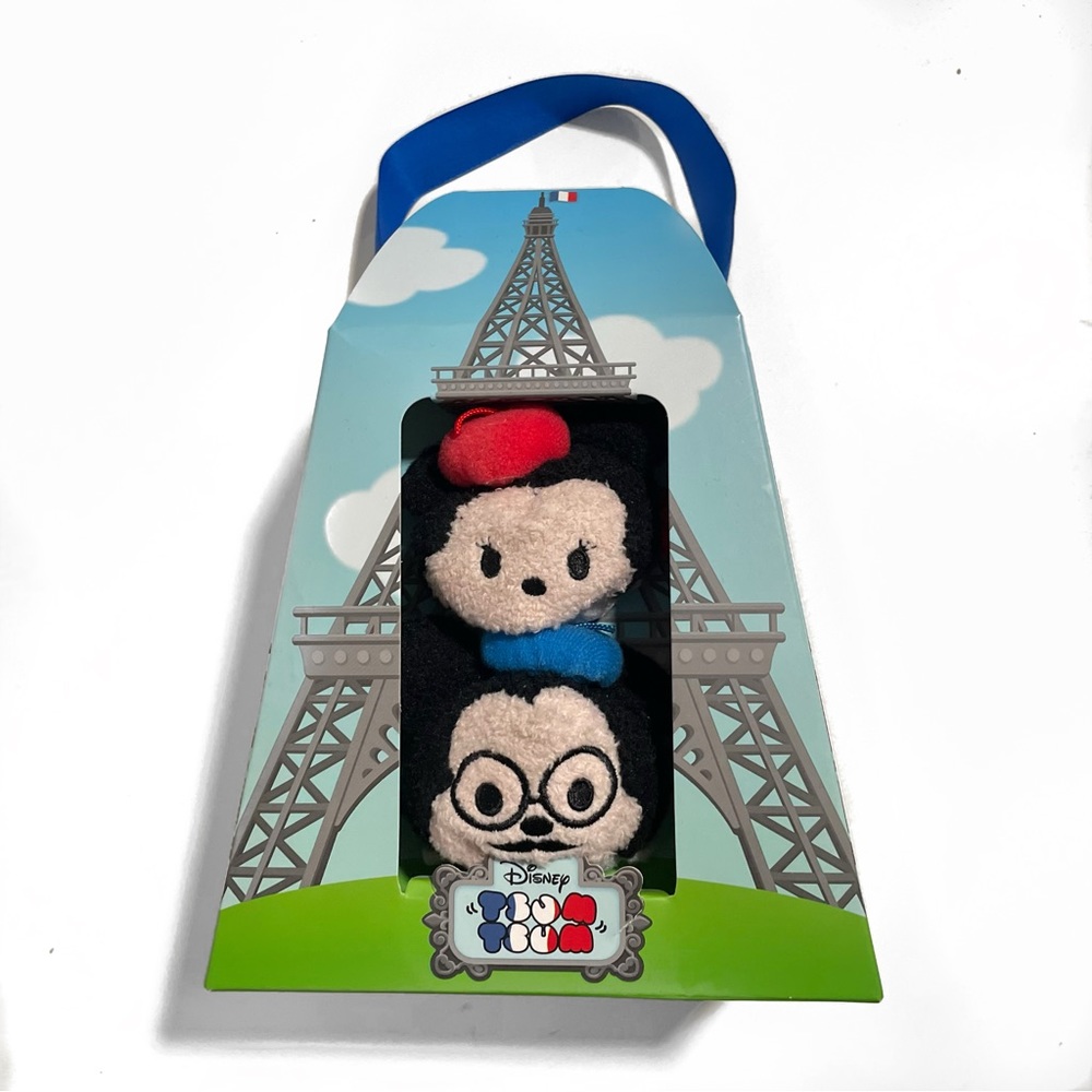 Disney Store Tsum Tsum Paris Box Set: Mickey and Minnie